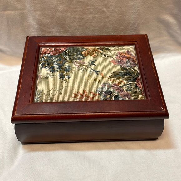 Vintage Mid Century Hinged Walnut Wood Jewelry Box - Picture 1 of 17